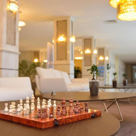 The Grand Gloria Hotel 바투미 외부 사진