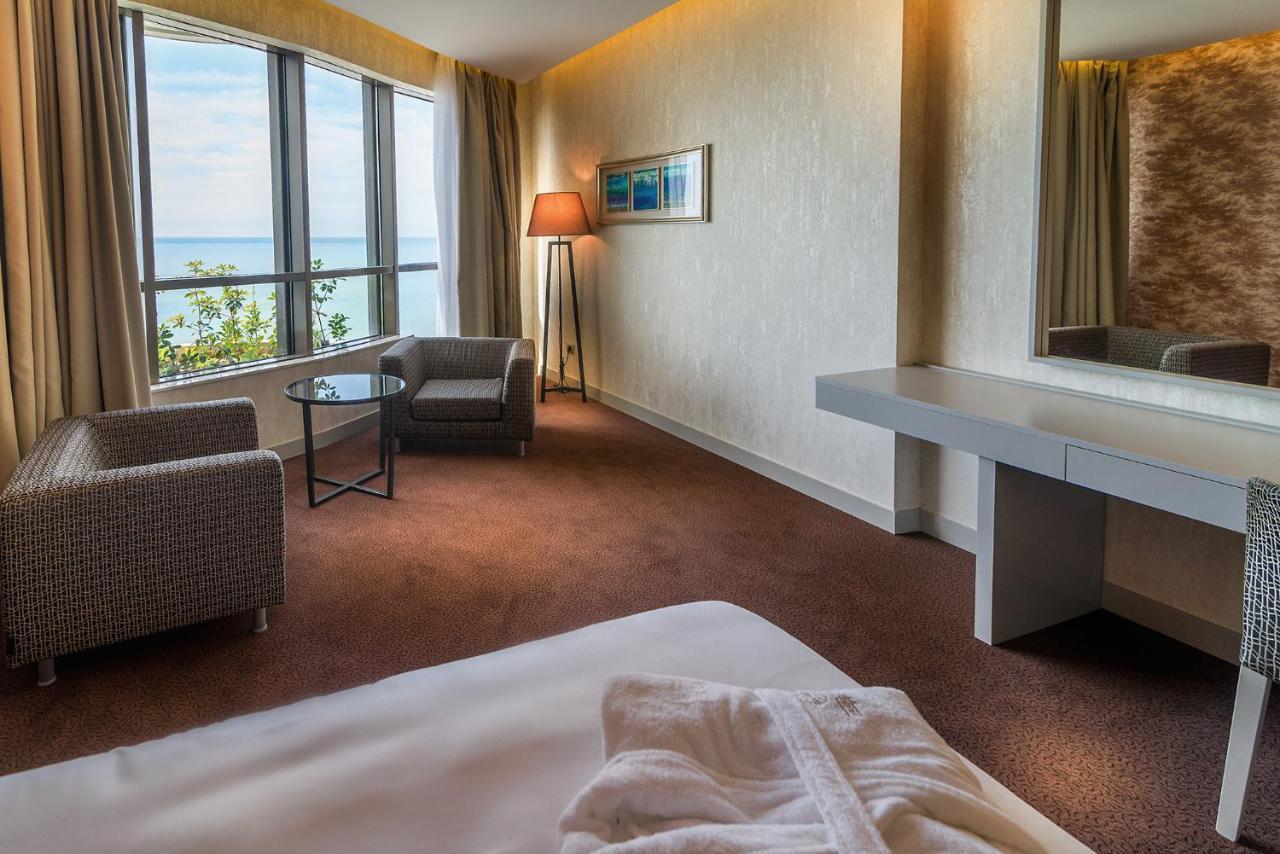 The Grand Gloria Hotel 바투미 외부 사진