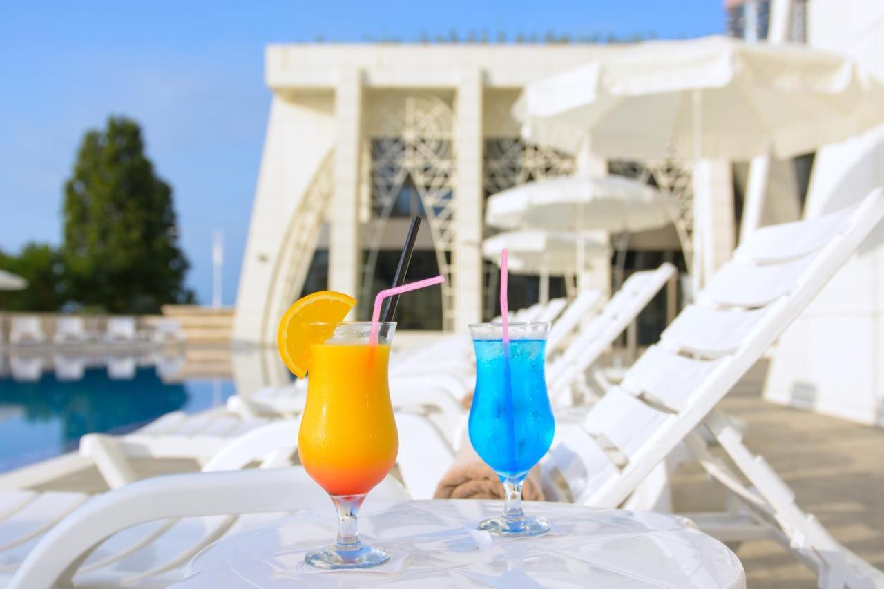 The Grand Gloria Hotel 바투미 외부 사진