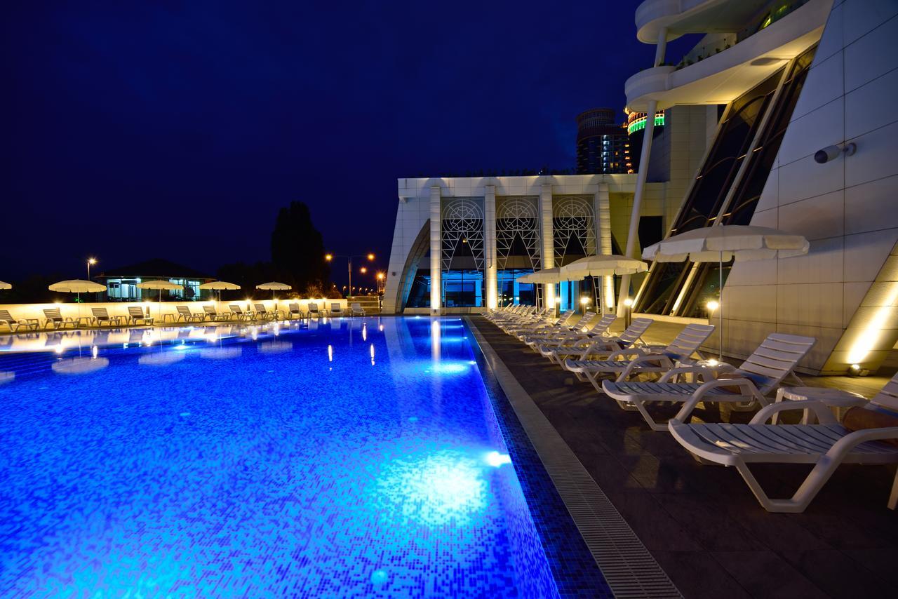 The Grand Gloria Hotel 바투미 외부 사진