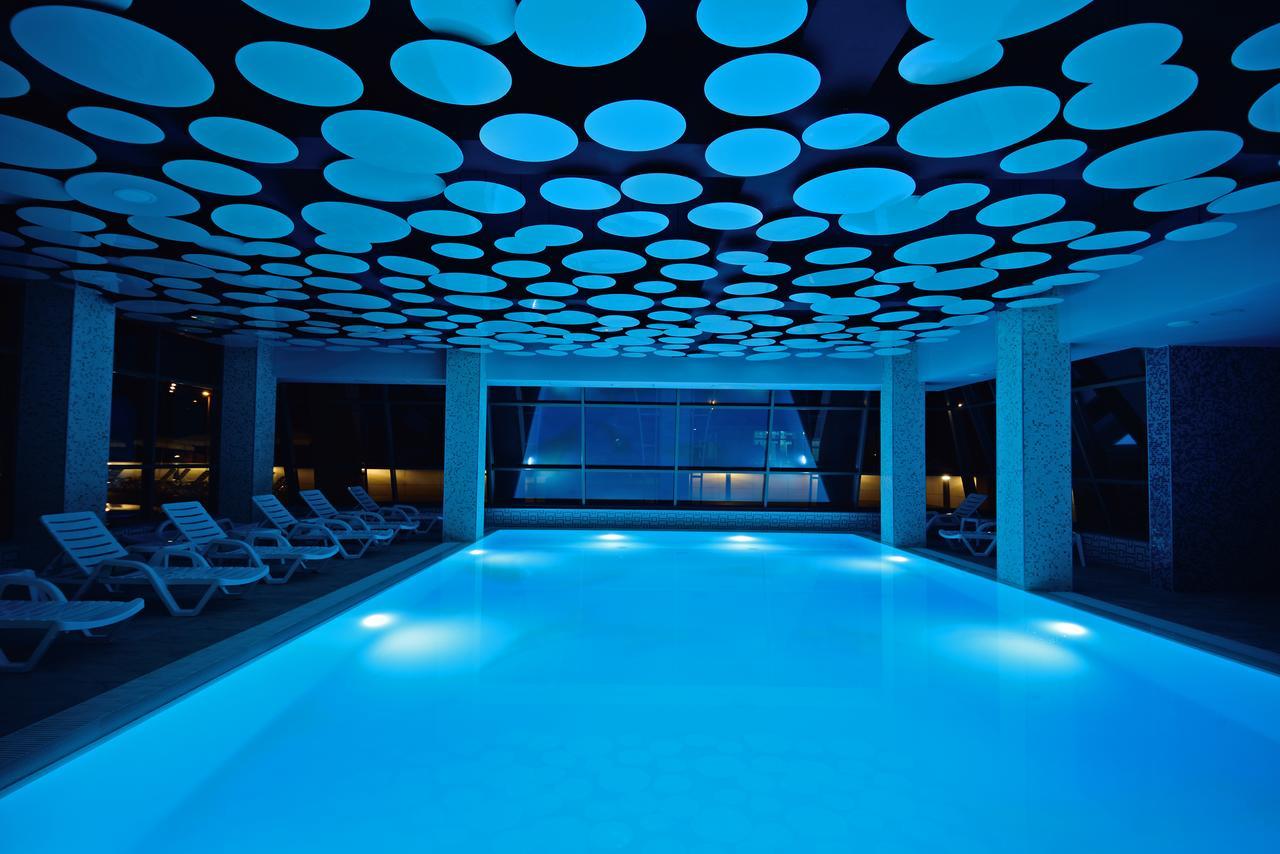 The Grand Gloria Hotel 바투미 외부 사진